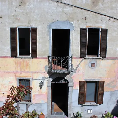 Il Palazzo With Lake View *